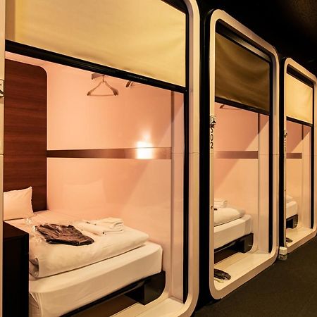 First Cabin Haneda Terminal 1 Токио Экстерьер фото