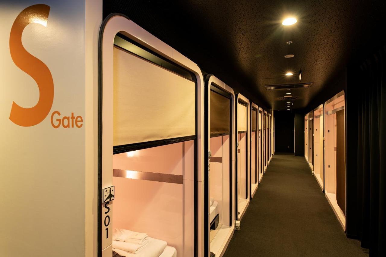First Cabin Haneda Terminal 1 Токио Экстерьер фото